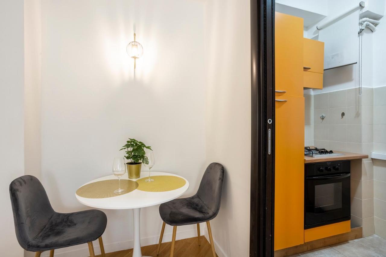 Re Di Roma - Charme Apartment ภายนอก รูปภาพ