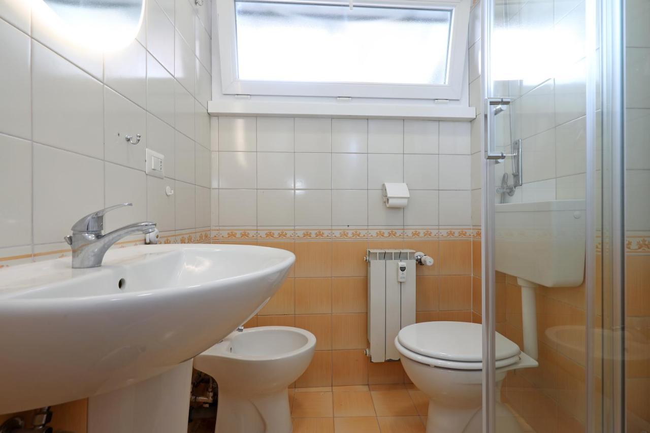 Re Di Roma - Charme Apartment ภายนอก รูปภาพ